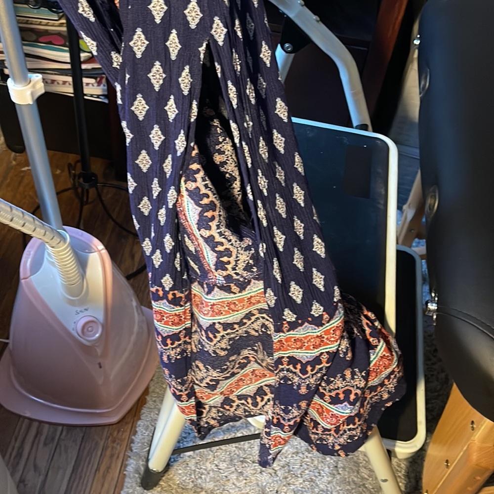 PINK ROSE Maxi Dress - Picture 4 of 6